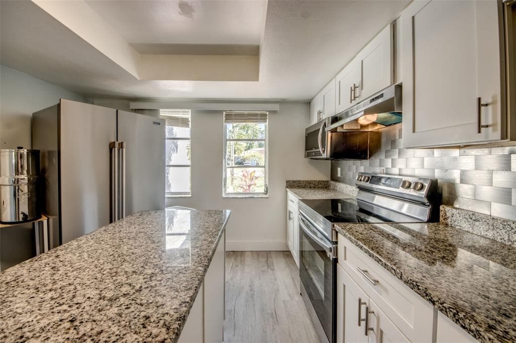 912 SE 24TH AVENUE # A &  B, CAPE CORAL, FL 33990 — zdjęcie 5