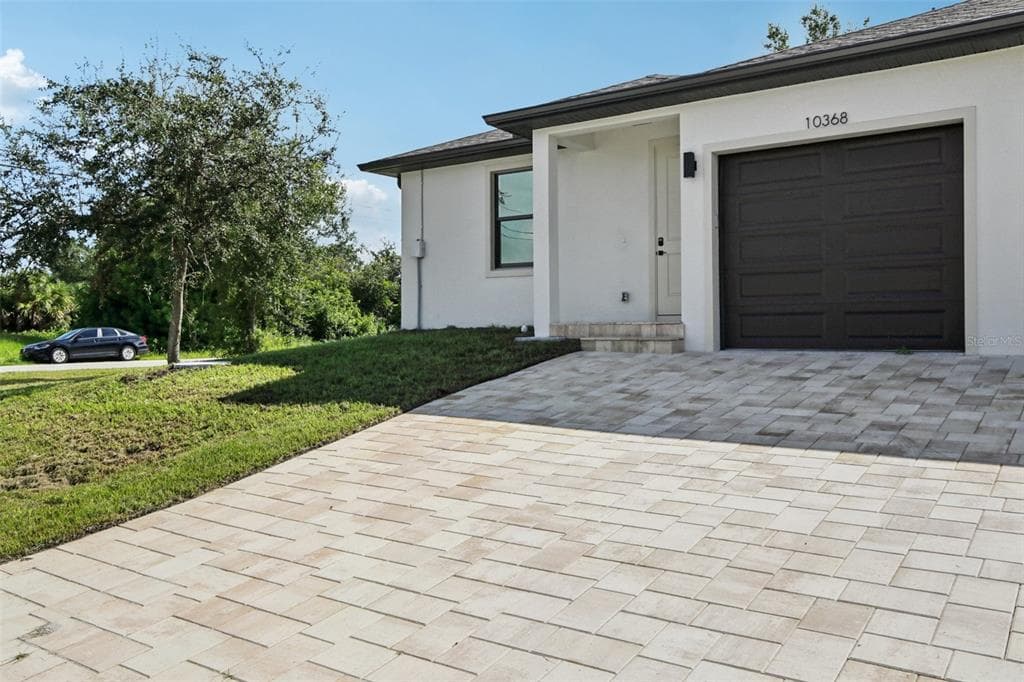 10368 PORT EVERGLADES STREET, PORT CHARLOTTE, FL 33981 — zdjęcie 2
