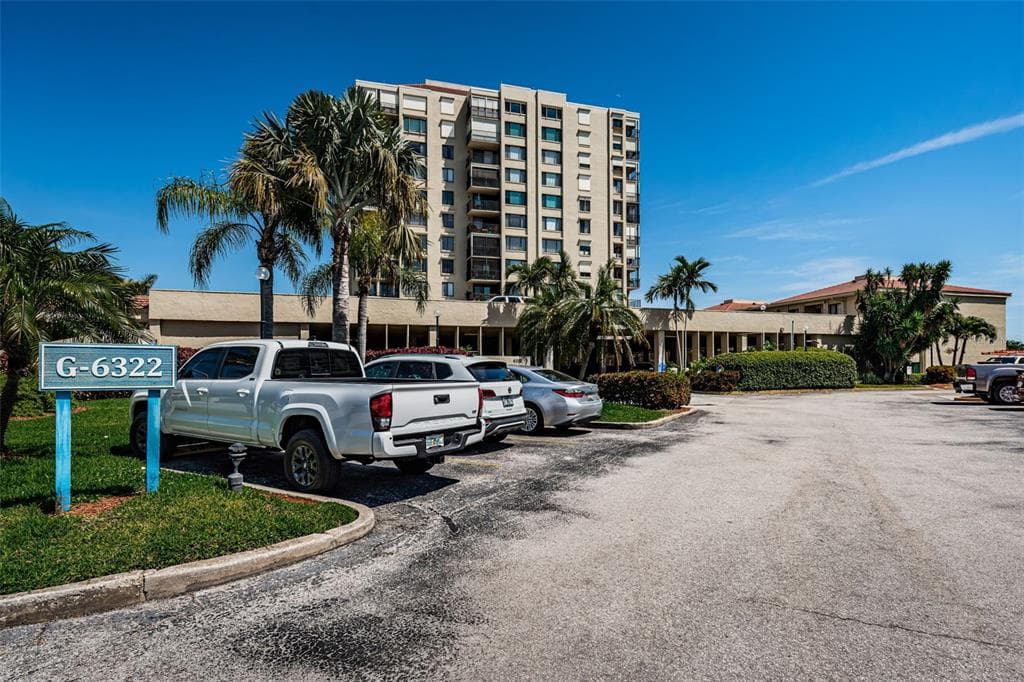 6322 PALMA DEL MAR BOULEVARD S # 1104, ST PETERSBURG, FL 33715