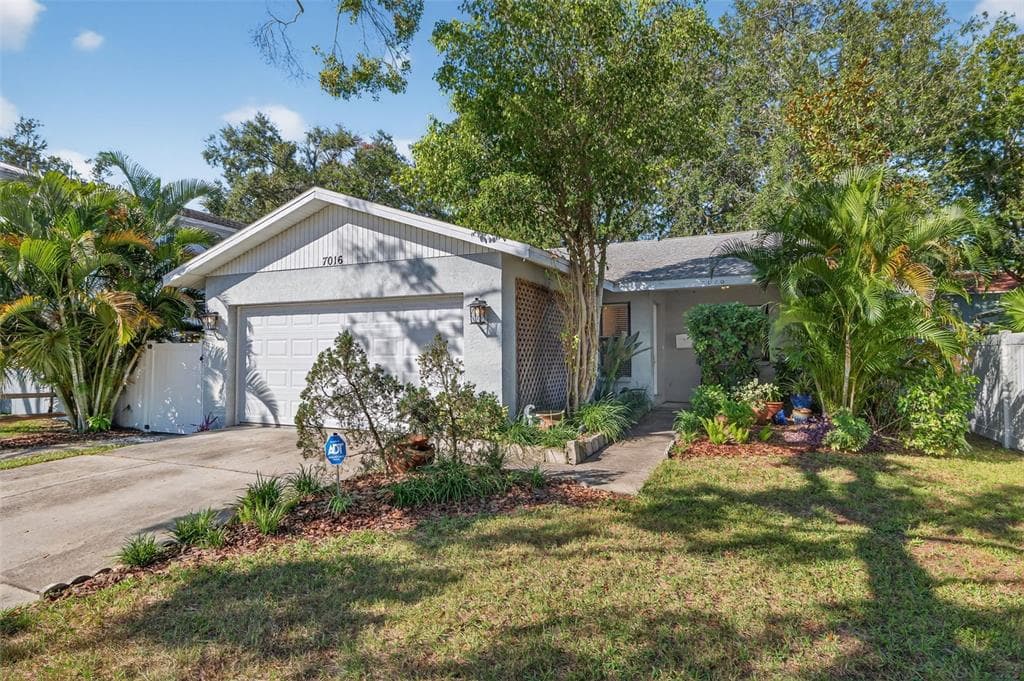 7016 2ND STREET N, ST PETERSBURG, FL 33702