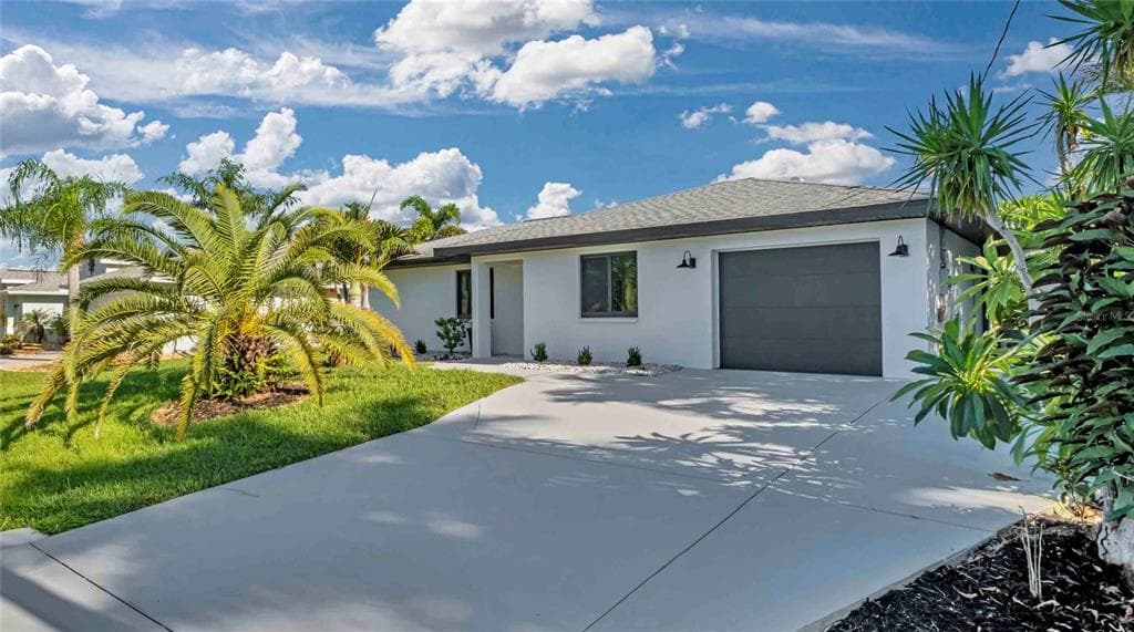 15180 LYNEBURG AVENUE, PORT CHARLOTTE, FL 33981 — zdjęcie 2