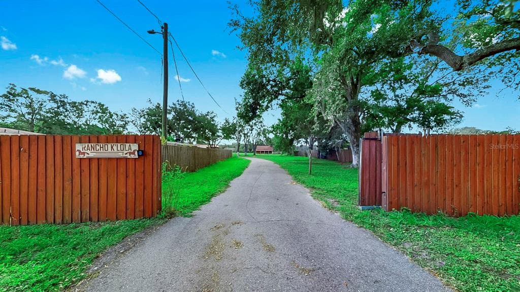 6003 16TH AVENUE S, TAMPA, FL 33619 — zdjęcie 5