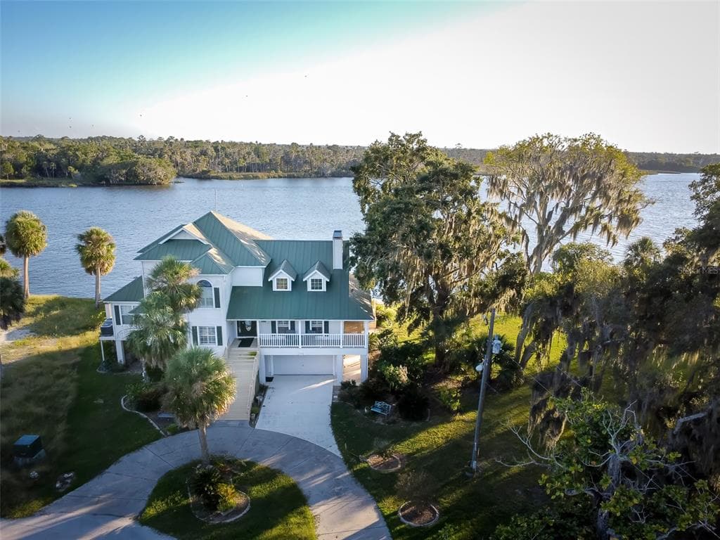 2130 NW 14TH STREET, CRYSTAL RIVER, FL 34428