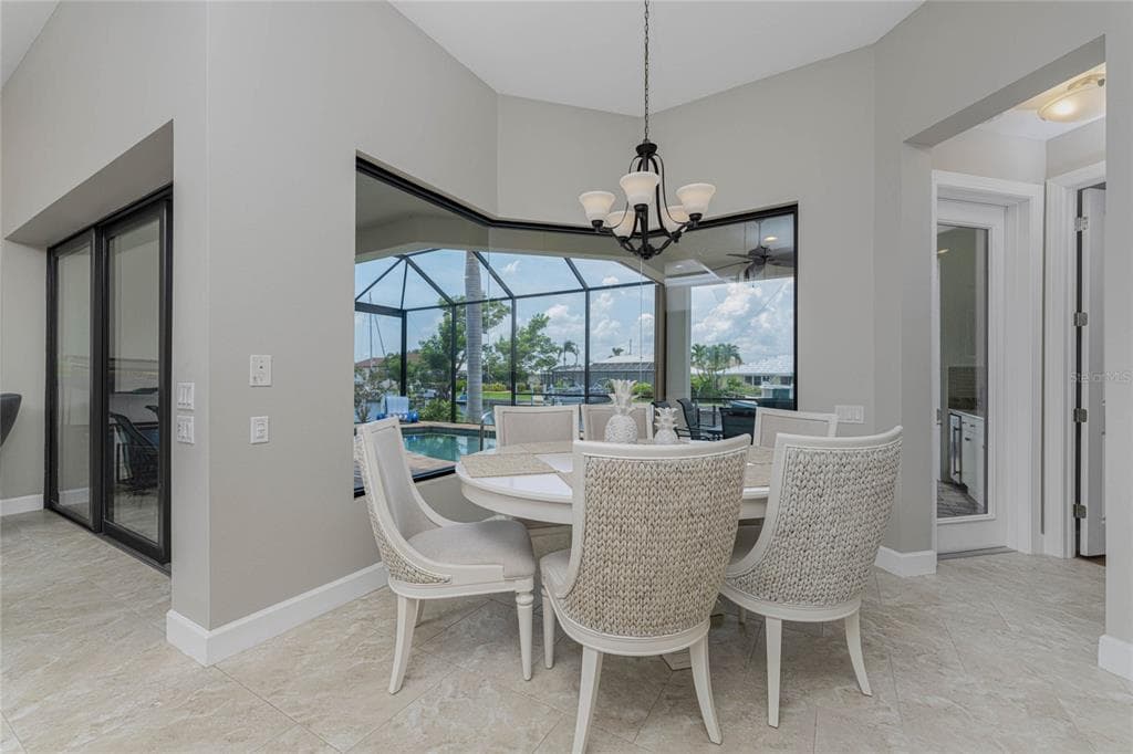 2730 RIO CT, PUNTA GORDA, FL 33950 — zdjęcie 5
