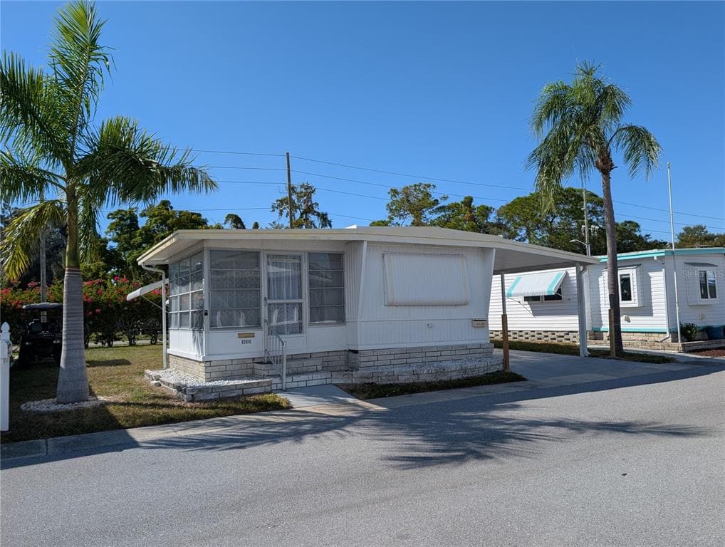 82010 A STREET N # 10, PINELLAS PARK, FL 33781