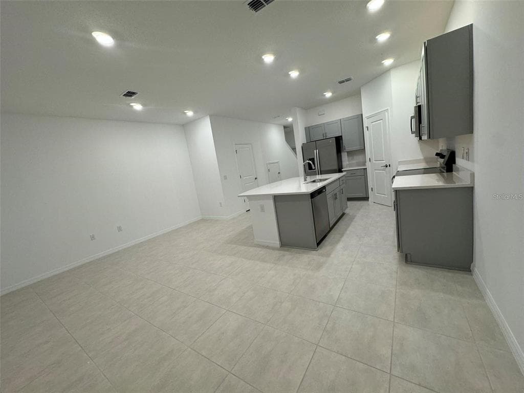 2978 CANARY AVENUE, DAVENPORT, FL 33837 — zdjęcie 5