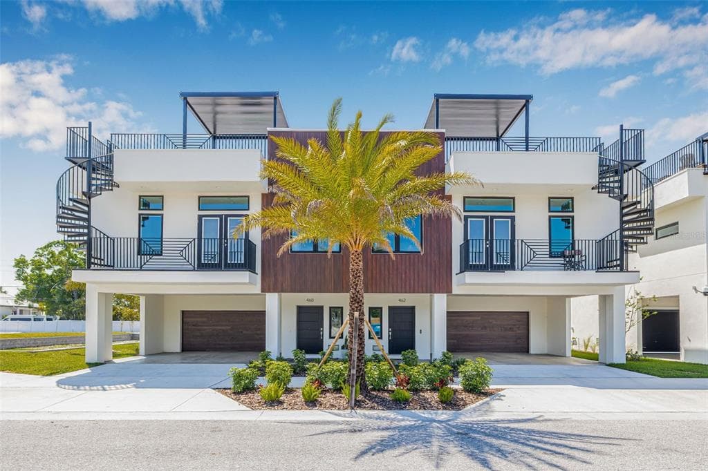 490 87TH AVENUE NORTH, ST PETERSBURG, FL 33702