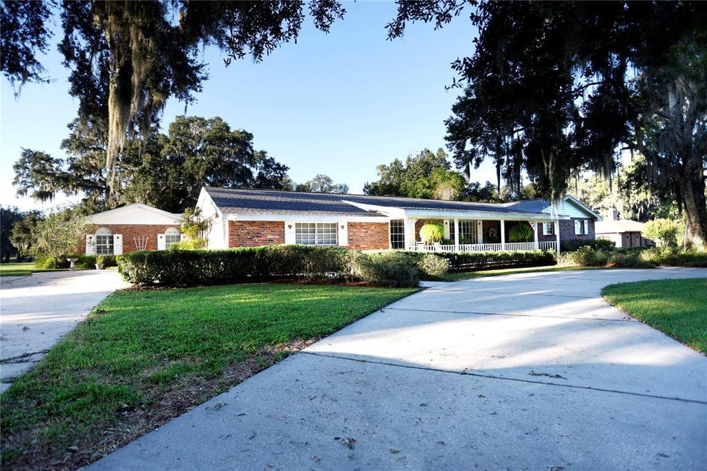 23378 EPPLEY DRIVE, BROOKSVILLE, FL 34601