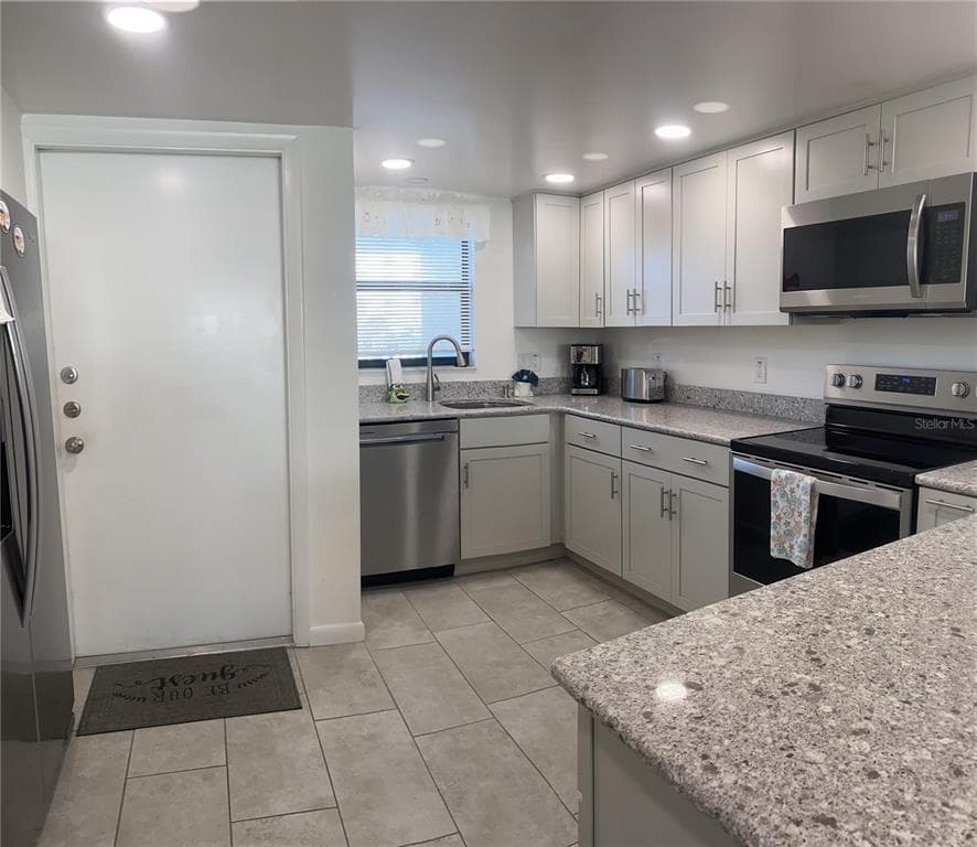 1571 S ATLANTIC AVENUE # 202, NEW SMYRNA BEACH, FL 32169 — zdjęcie 5