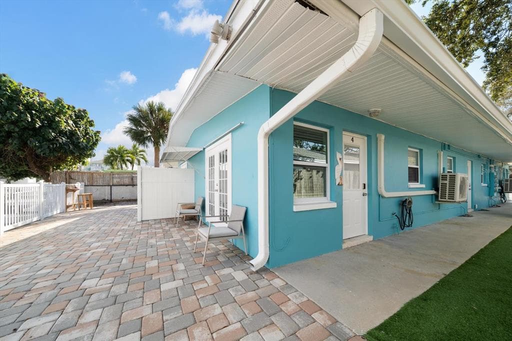 711 E GULF BOULEVARD, INDIAN ROCKS BEACH, FL 33785 — zdjęcie 2
