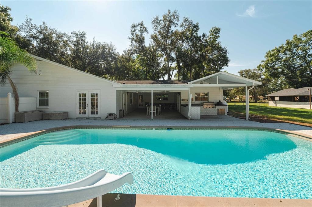15509 CASEY ROAD, TAMPA, FL 33624 — zdjęcie 2