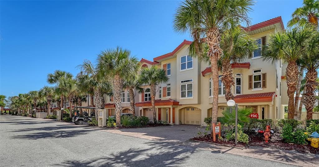 221 17TH STREET N, BRADENTON BEACH, FL 34217