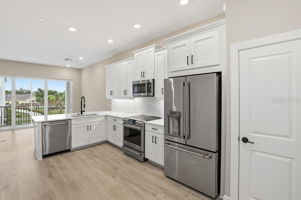 1624 COMPASS POINTE COURT # 203, PUNTA GORDA, FL 33950 — zdjęcie 2