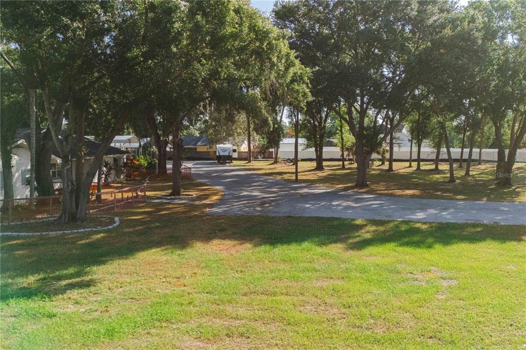 15509 CASEY ROAD, TAMPA, FL 33624 — zdjęcie 2