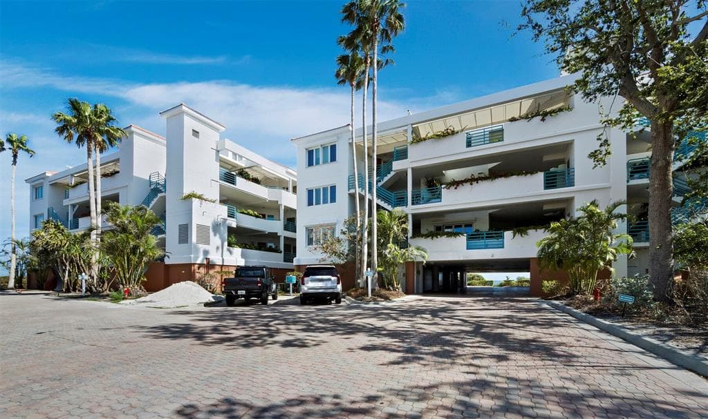340 GULF OF MEXICO DRIVE # 112, LONGBOAT KEY, FL 34228