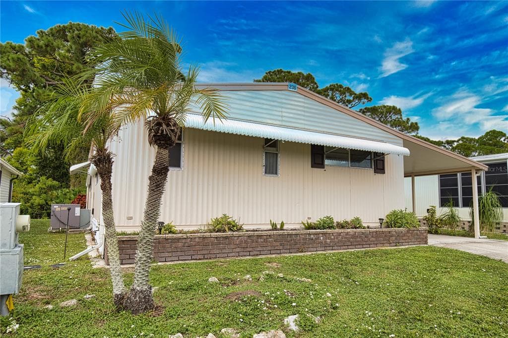236 N FIJI CIRCLE, ENGLEWOOD, FL 34223 — zdjęcie 2