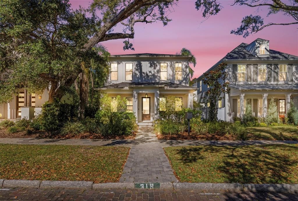 319 12TH AVENUE NE, ST PETERSBURG, FL 33701 — zdjęcie 2