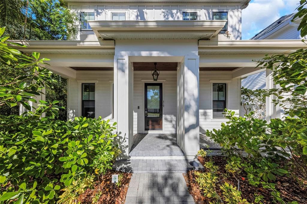 319 12TH AVENUE NE, ST PETERSBURG, FL 33701 — zdjęcie 4