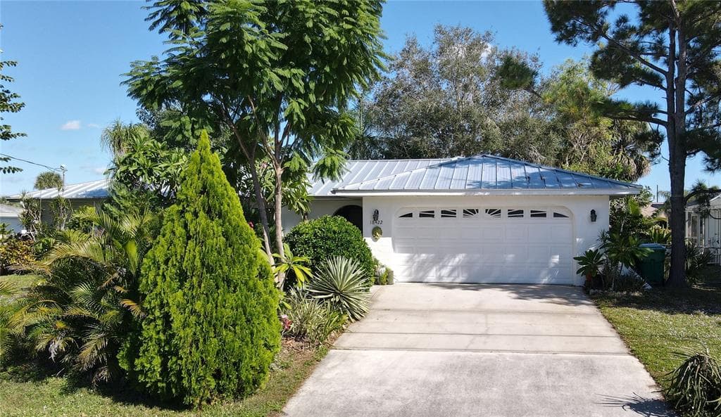 18422 BURKHOLDER CIRCLE, PORT CHARLOTTE, FL 33948 — zdjęcie 3