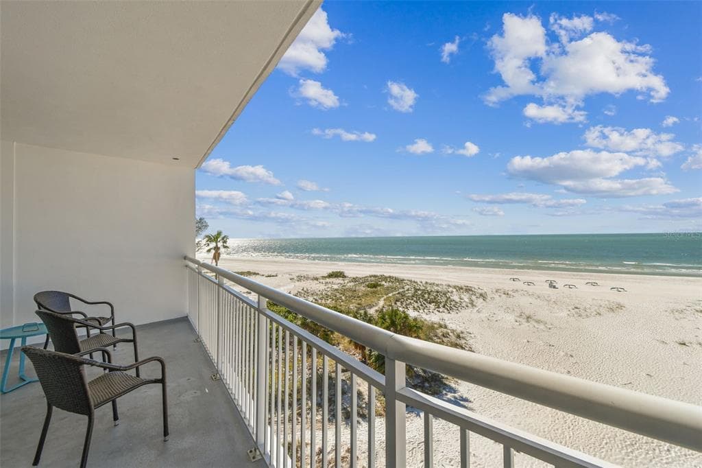 10116 GULF BOULEVARD # 502W, TREASURE ISLAND, FL 33706 — zdjęcie 2
