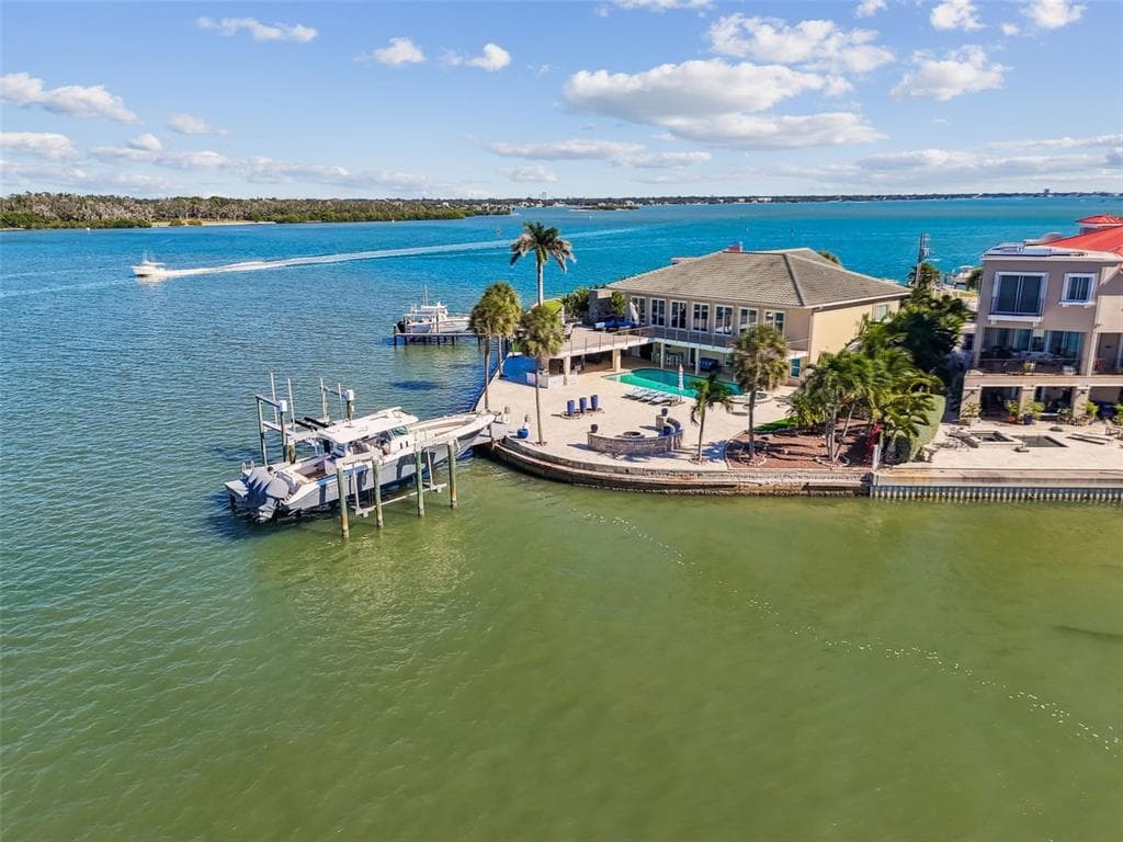 582 JOHNS PASS AVENUE, MADEIRA BEACH, FL 33708 — zdjęcie 2