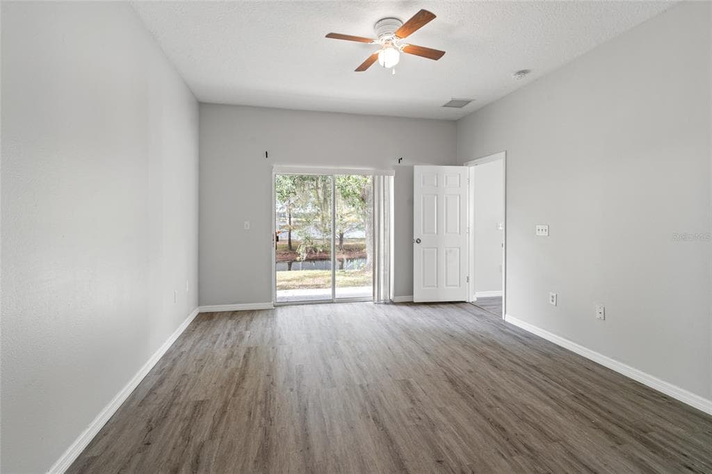 5727 AUTUMN SHIRE DRIVE, ZEPHYRHILLS, FL 33541 — zdjęcie 5