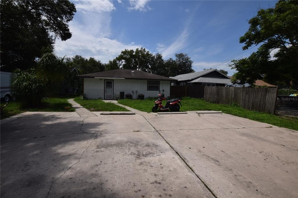 305 W HANCOCK STREET, LAKELAND, FL 33803 — zdjęcie 3