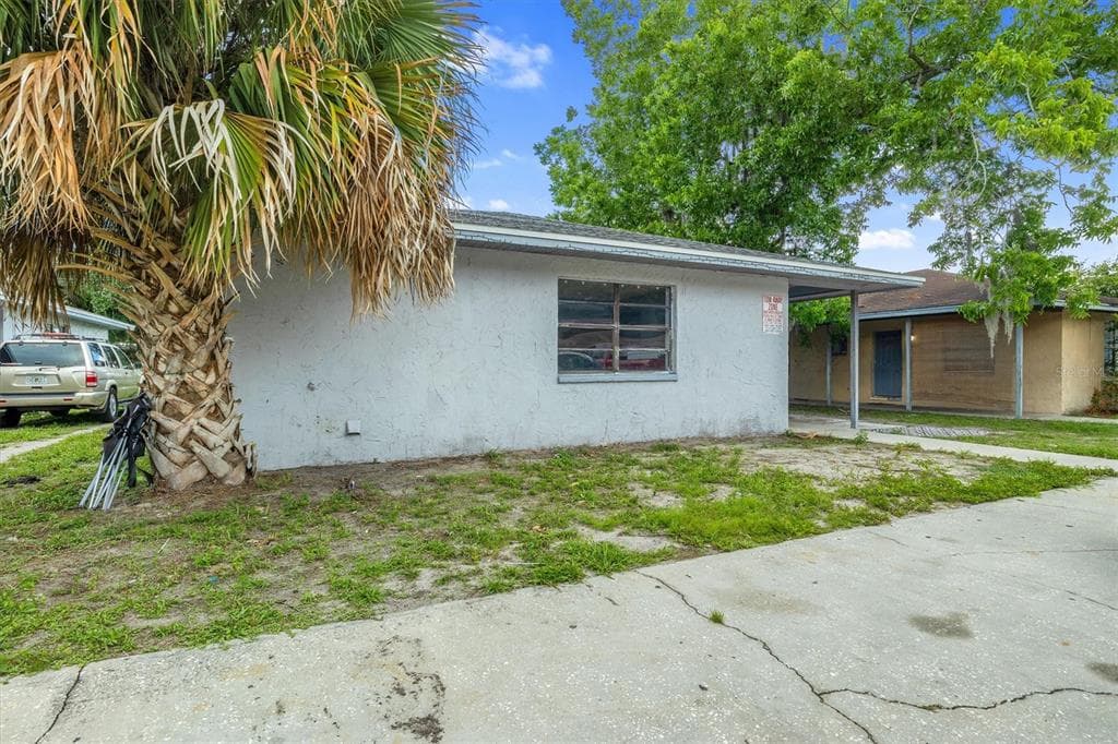2464 CHESTNUT WOODS DRIVE, LAKELAND, FL 33815