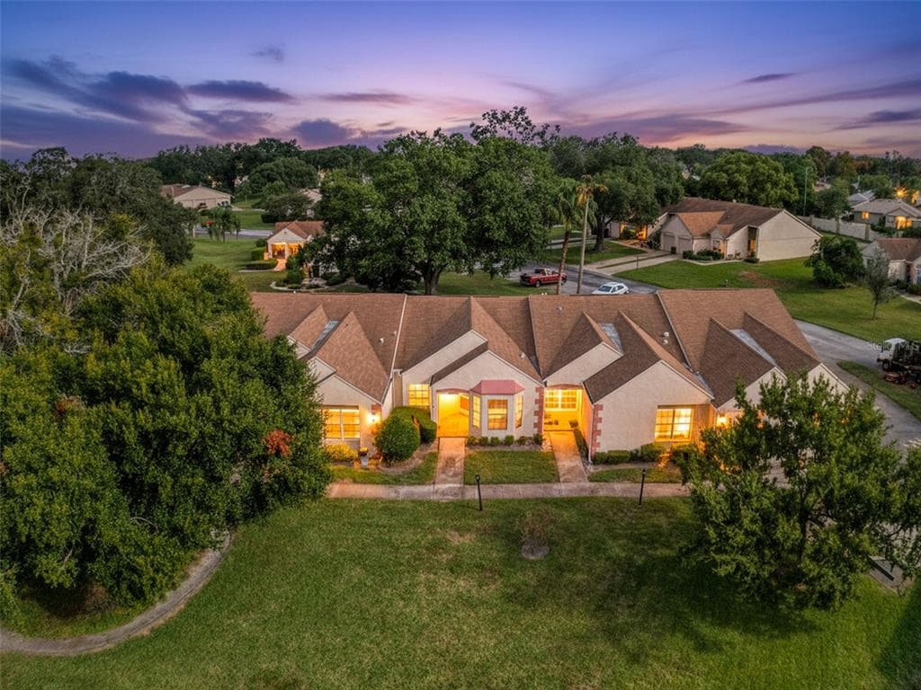 11403 VERSAILLES LANE # E, PORT RICHEY, FL 34668