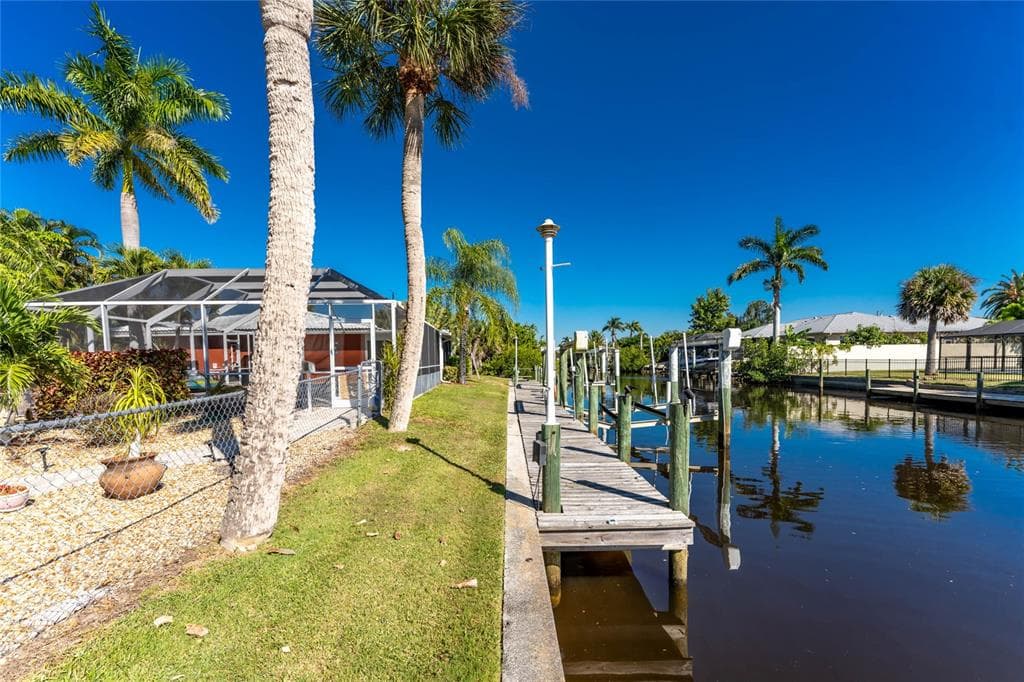 180 PURDY DRIVE, PUNTA GORDA, FL 33980 — zdjęcie 4