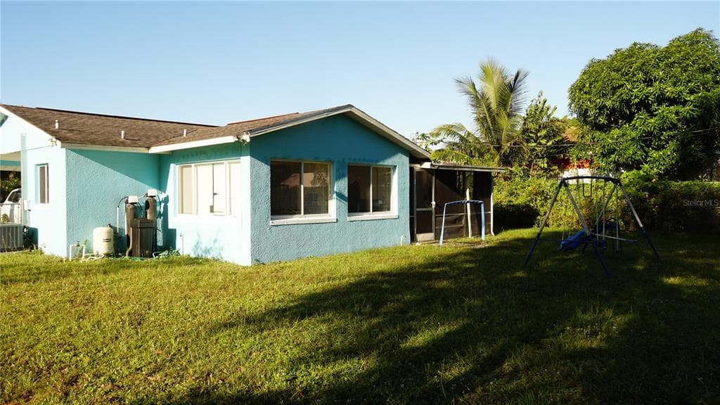 5106 LEE CIRCLE S, LEHIGH ACRES, FL 33971 — zdjęcie 4
