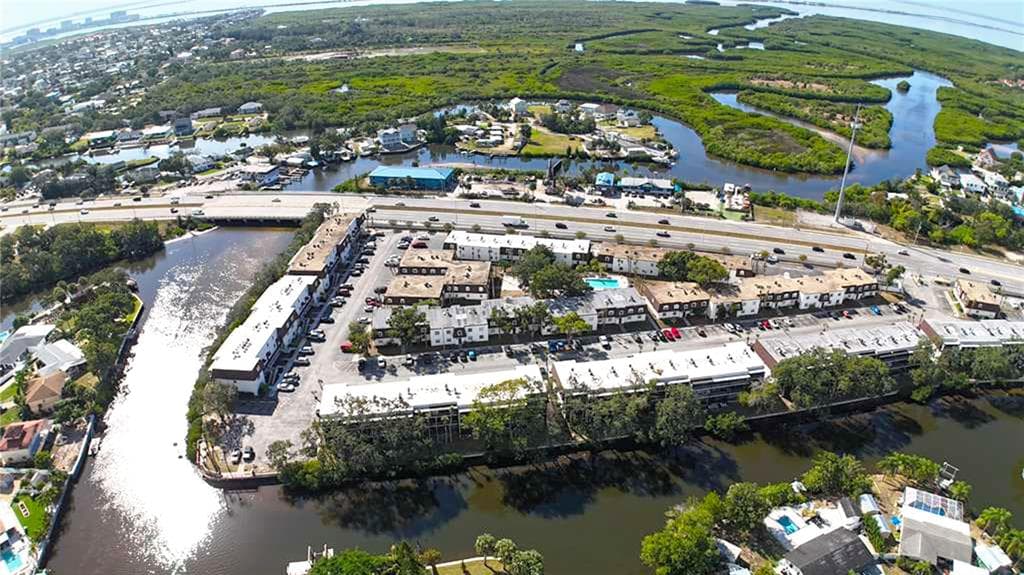 9002 TUDOR DRIVE # K201, TAMPA, FL 33615 — zdjęcie 2