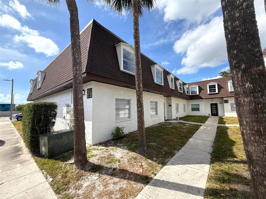 9002 TUDOR DRIVE # K201, TAMPA, FL 33615