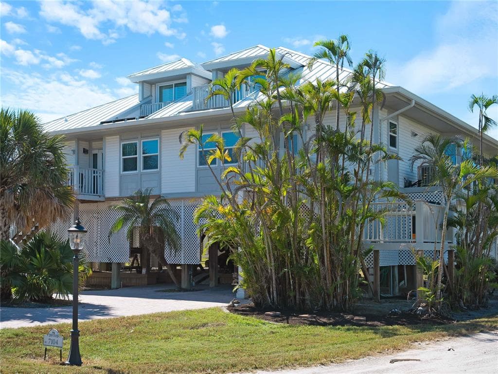7104 PALM ISLAND DRIVE # LE38, PLACIDA, FL 33946