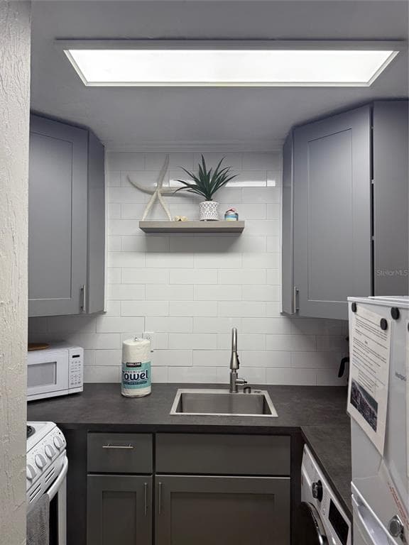 170 ROOSEVELT DRIVE # 10, SARASOTA, FL 34236 — zdjęcie 4