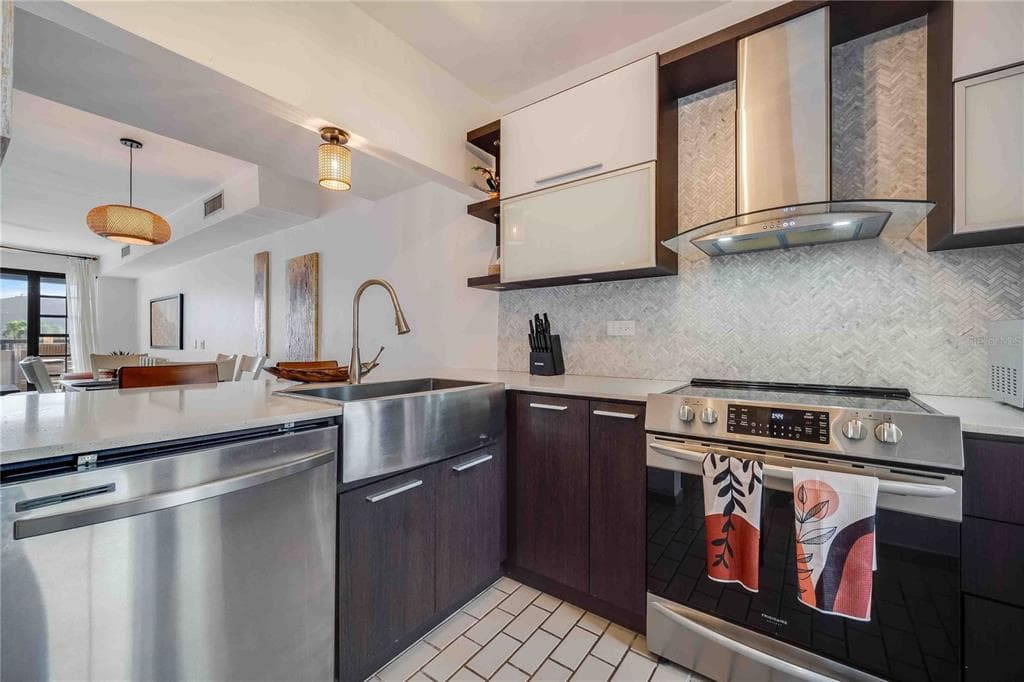 180 SE CANDELERO DRIVE STREET # 66, HUMACAO, PR 00791 — zdjęcie 5