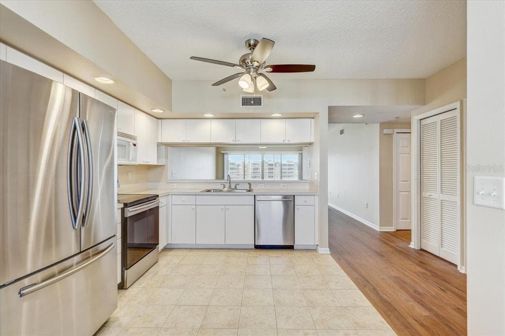 1200 COUNTRY CLUB DRIVE # 3405, LARGO, FL 33771 — zdjęcie 4