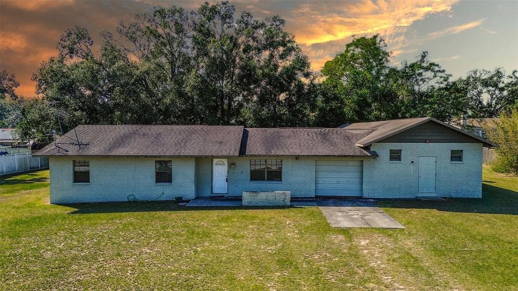 11425 SUN ROAD, DADE CITY, FL 33525