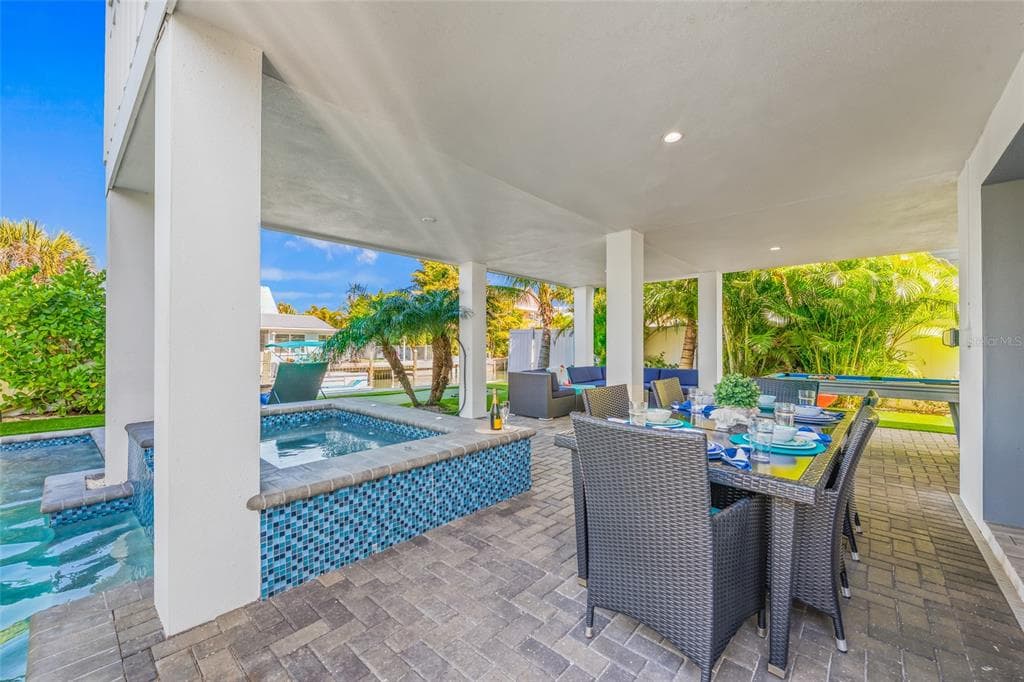 401 20TH PLACE, BRADENTON BEACH, FL 34217 — zdjęcie 2