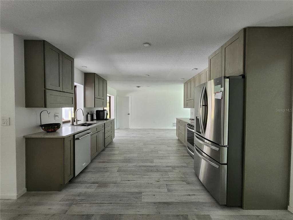 900 CRESTWOOD ROAD, ENGLEWOOD, FL 34223 — zdjęcie 2