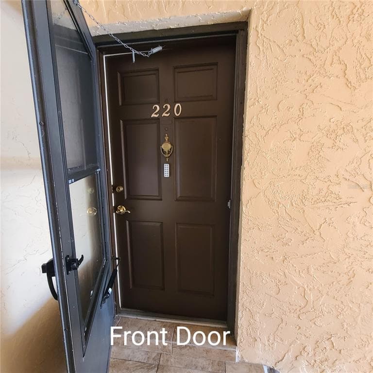 220 BUTTONWOOD CIRCLE # 220, SEMINOLE, FL 33777 — zdjęcie 3