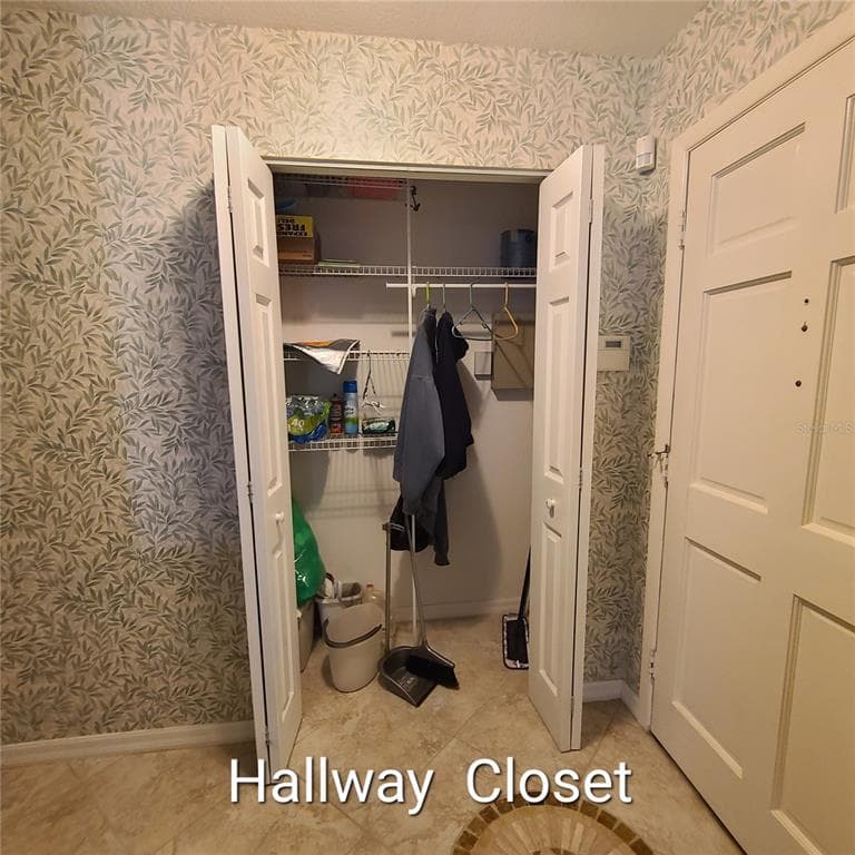 220 BUTTONWOOD CIRCLE # 220, SEMINOLE, FL 33777 — zdjęcie 5