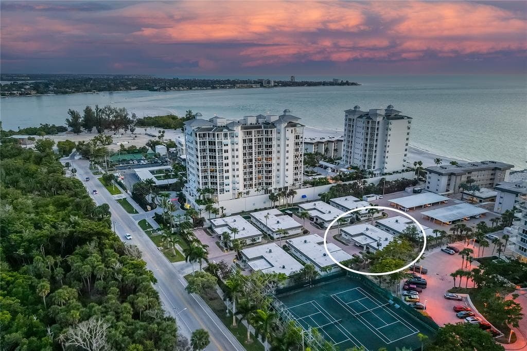 1900 BENJAMIN FRANKLIN DRIVE # V12, SARASOTA, FL 34236 — zdjęcie 3