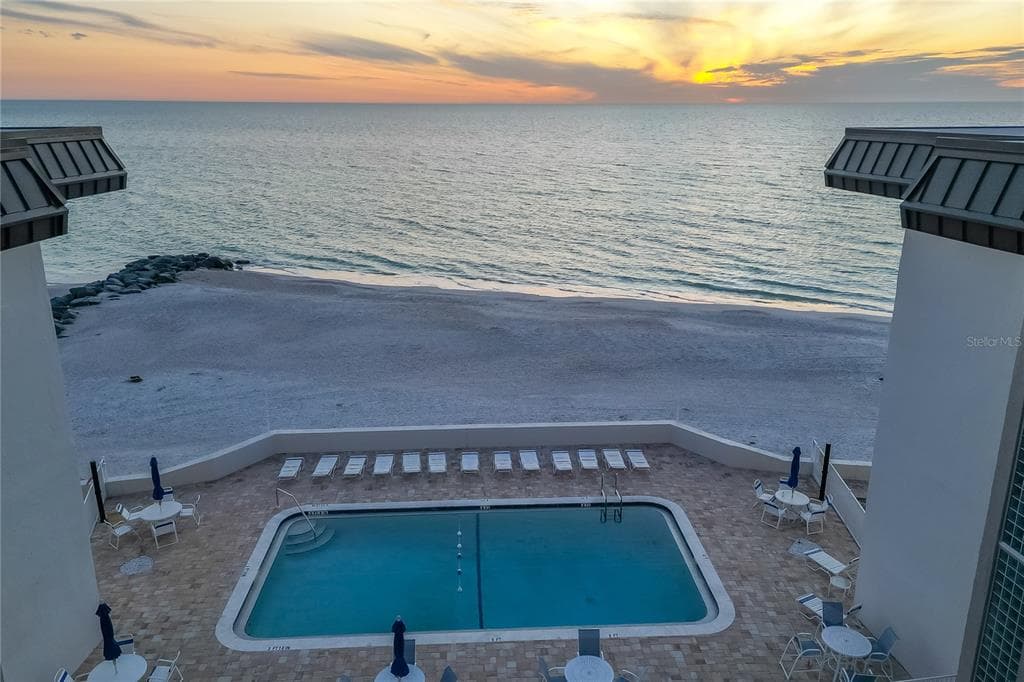 1900 BENJAMIN FRANKLIN DRIVE # V12, SARASOTA, FL 34236 — zdjęcie 5