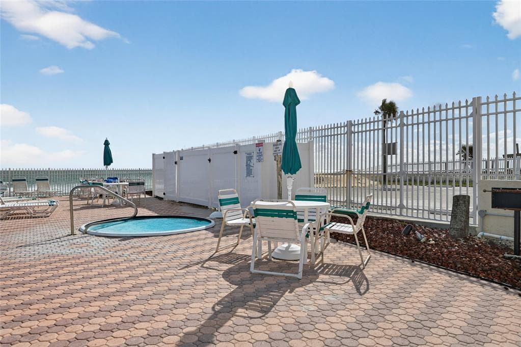701 S ATLANTIC AVENUE # 111, DAYTONA BEACH, FL 32118 — zdjęcie 2
