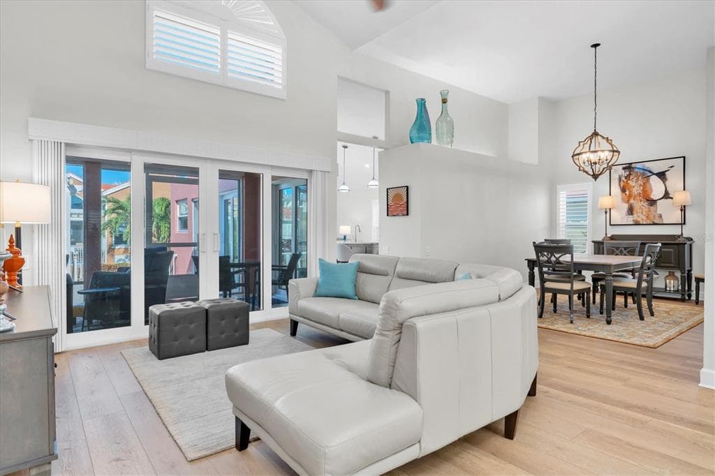 18 JEFFERSON COURT S, ST PETERSBURG, FL 33711 — zdjęcie 2