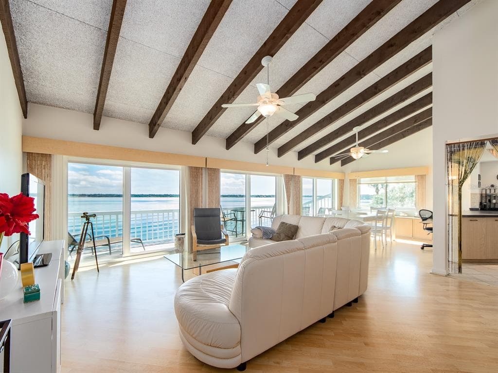 1401 GULF BOULEVARD # 215, CLEARWATER BEACH, FL 33767 — zdjęcie 3