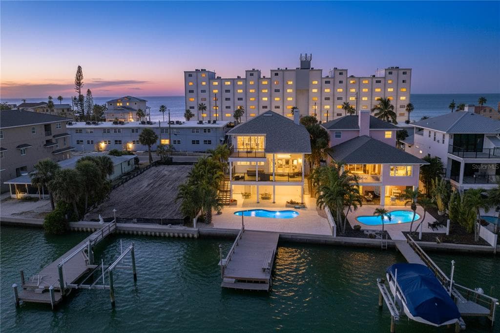 8485 BLIND PASS DRIVE, TREASURE ISLAND, FL 33706 — zdjęcie 3