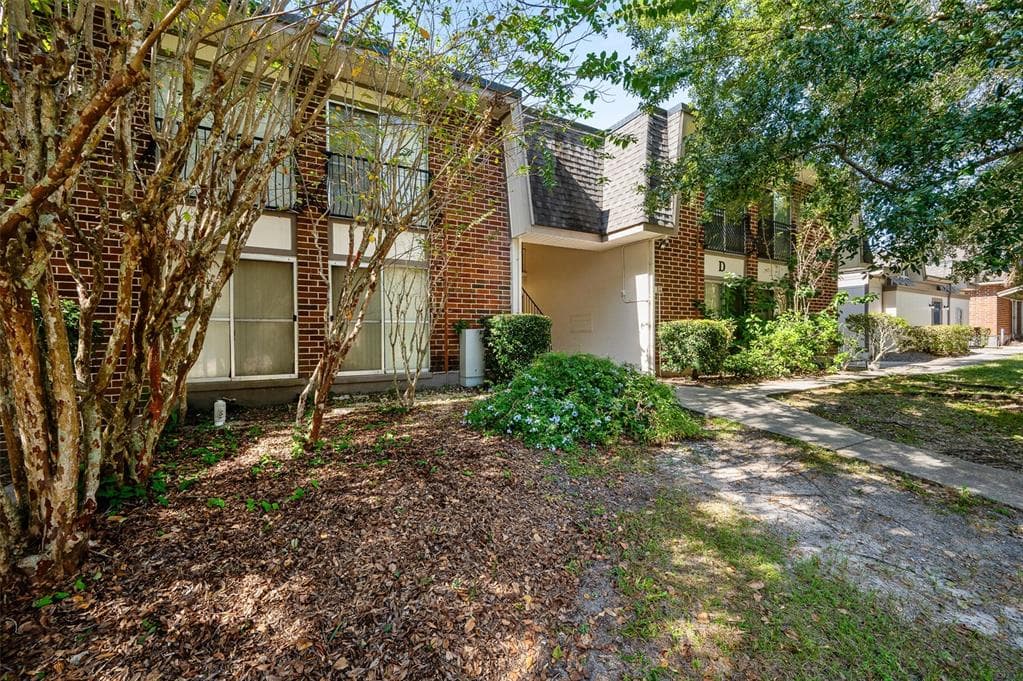 1700 SW 16TH COURT # D24, GAINESVILLE, FL 32608 — zdjęcie 2