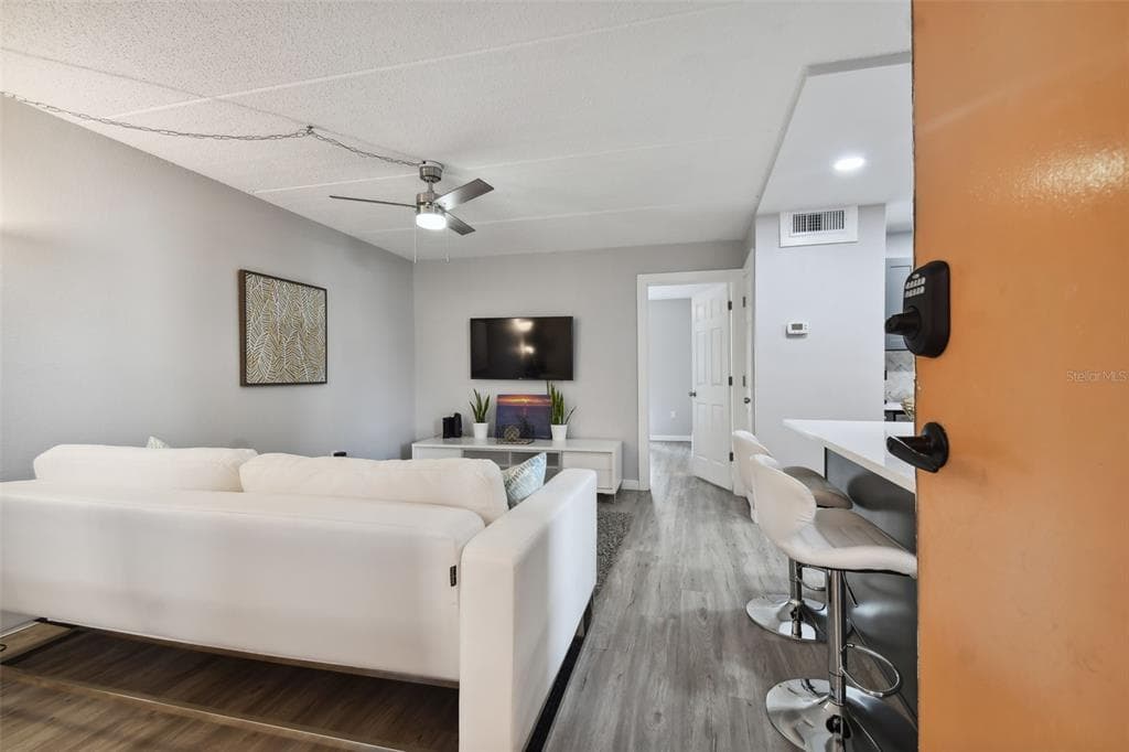 8901 BLIND PASS ROAD # 228, ST PETE BEACH, FL 33706 — zdjęcie 2